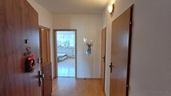 3i byt Hliny, Pov. Bystrica, zateplená bytovka, nové výťahy - 5