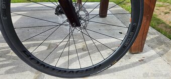 Trek Madone SLR 6 Gen 7 - 5
