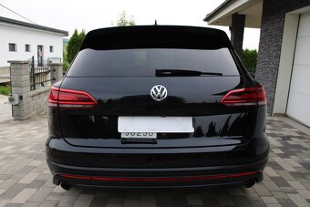 Volkswagen Touareg 3.0 V6 TDI SCR Elegance 4Motion, 1.majite - 5