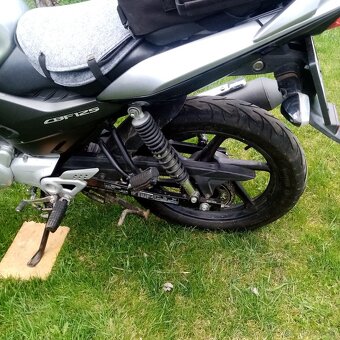 HONDA CBF 125- M - 5