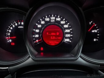 KIA Ceed - 5