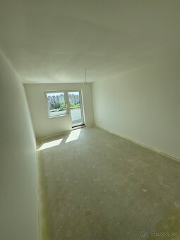 Ponúkam na predaj nový, moderný 3 Izbový byt s 2 balkónmi - 5
