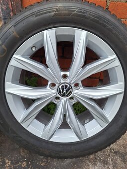 Tiguan 235/55 R18 - 5
