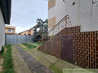 Poschodový dvojgeneračný dom so suterénom a veľkou záhrado - 5