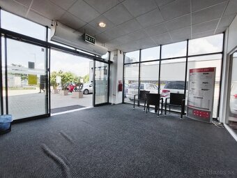 EXKLUZÍVNE Obchodno - administratívne priestory LIVING CE - 5