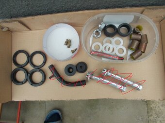 Predam pre skod105-120 hadice zamok kapoty novu nadrz ostr - 5