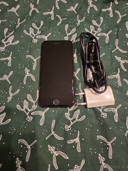 Iphone 7 volný čierny 256gb pamäť použivaný plne funkčný sam - 5
