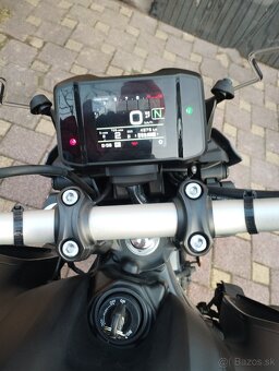 Yamaha MT 09 - 5