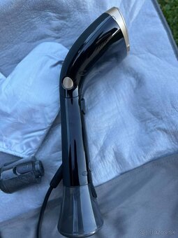 Ručný naparovač Philips 7000 Series STH7060/80 - 5