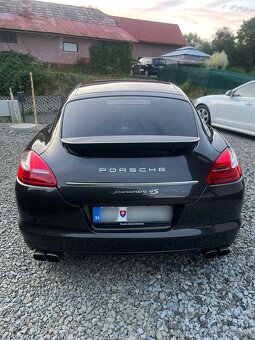 Porsche Panamera 4S 4.8i V8 - 5