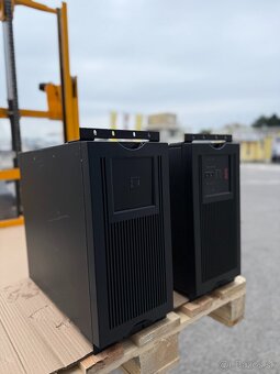 Predám 2× UPS APC Smart-UPS XL 3000 (SMA3000XL) - 5