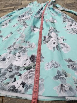 Kvetinové dlhé šaty - 5