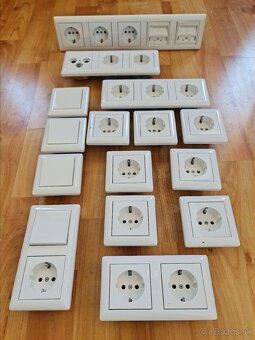 Zásuvky, vypínače, anténa, optická zásuvka, Wi-Fi, GIRA - 5