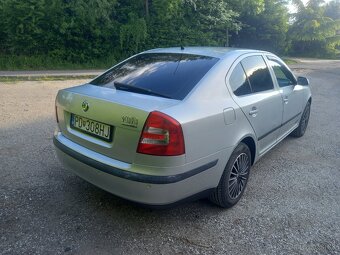 Škoda Octavia 1.6 fsi - 5
