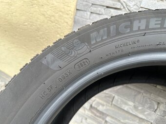 215/55 R17 98V XL zimné MICHELIN - 5
