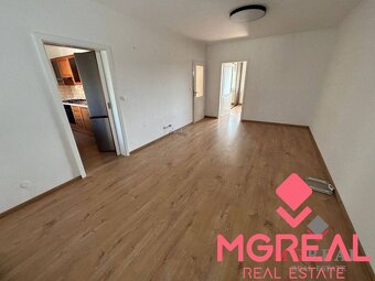 3 izbový byt  balkónom Topoľčany / PRENAJOM - 5