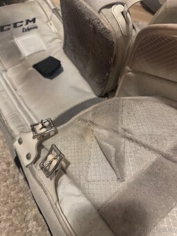 CCM Eflex 3.9 brankárske betóny - 5