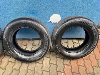 Letne pneu 215/ 65/ r16 - 5