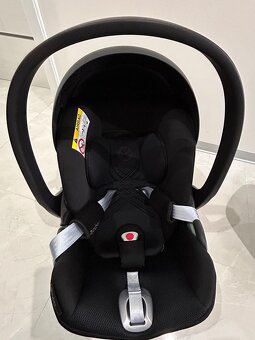 autosedačka cybex cloud T-size 0-13kg + základňa - 5