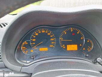 Toyota Avensis Combi 2,0D-4D, 93kW, r.v. 2007 - 5