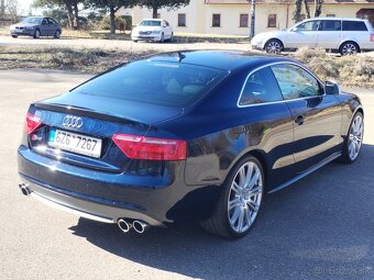 Audi S5 4.2 V8 MANUÁL Quattro - 5
