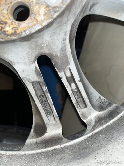 Audi original R18 8,5J 5x112 ET29 - 5