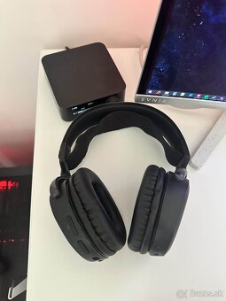 Steelseries Arctis Pro Wireless - 5