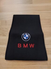 Návleky na hlavové opierky. - 5