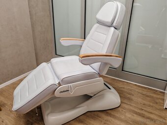 Kozmeticke elektricke kreslo - 5