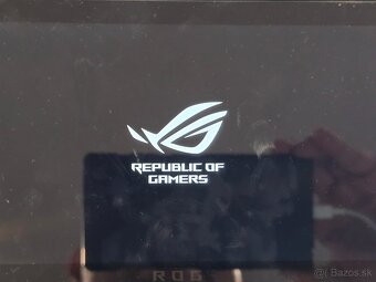 Rog Aly Z1 Extreme 550e za vsetko - 5