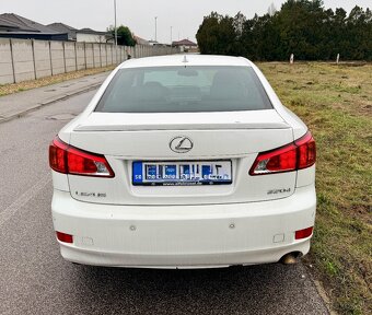 Lexus IS 220d - 5