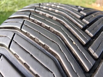 225/50 r17 celoročne pneumatiky - 5