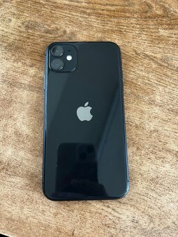 I phone 11 - 5