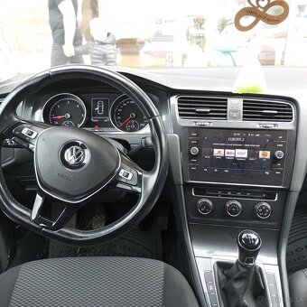 golf 1.6 tdi 85kw, ročník 2019 - 5