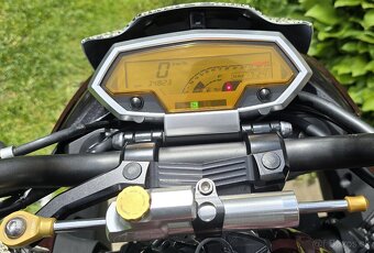 kawasaki Z1000 - 5