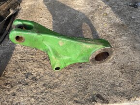 John deere horné rameno - 5