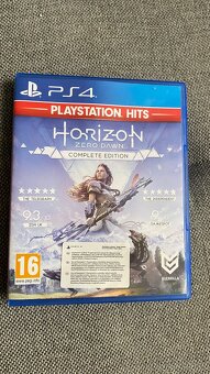 Playstation 4 - 5