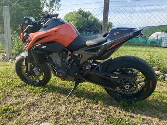 KTM 790 Duke 2023 - 5
