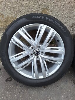 VW Tiguan 235/50 r19 - 5