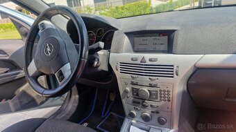 Opel Astra H Caravan 1.7cdti. 90kw. 2009 - 5