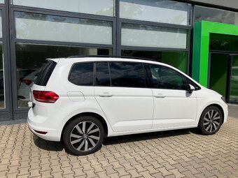 Volkswagen Touran 1.6 TDI 115k Comfortline DSG r. 2018 - 5