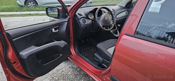 Hyundai i10 crdi - 5