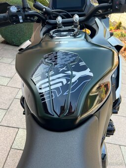 Suzuki GSX S1000 GX - 5