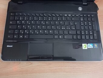 predám Fujitsu Lifebook A531 - 4gb ram - 250gb hdd - 5