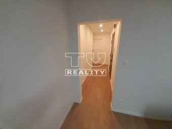 KOMPLETNE ZREKONŠTRUOVANÝ BYT NA TERASE – STAČÍ SA LEN... - 5