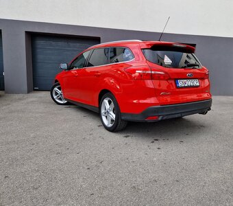 FORD FOCUS Kombi Titanium - 5