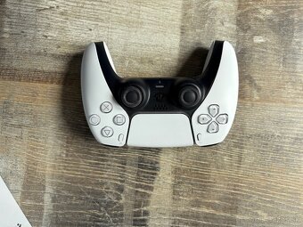 PS5 slim - 5