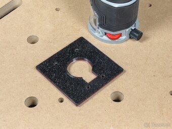 Štvorcová základňa 100x100 mm pre Bosch GKF18V - 8 - 5