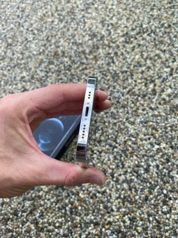 iPhone 12 pro 256GB - baterie 100% - 5