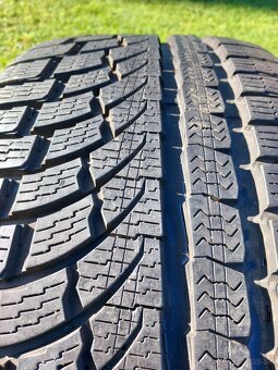 235/40 r18 zimne pneumatiky - 5